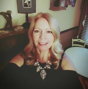 Meet your Posher, Jo ann